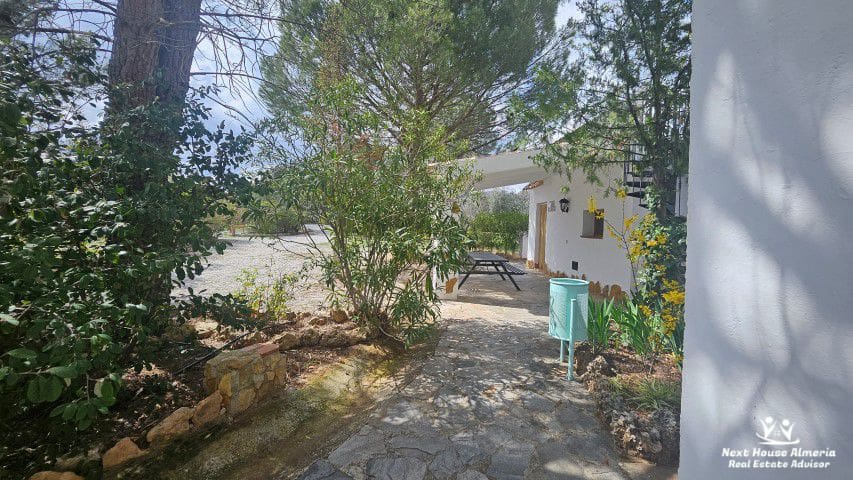 18 soveværelse Finca/Landehus til salg i Pozo Alcon med garage - € 835.000 (Ref: 8927244)