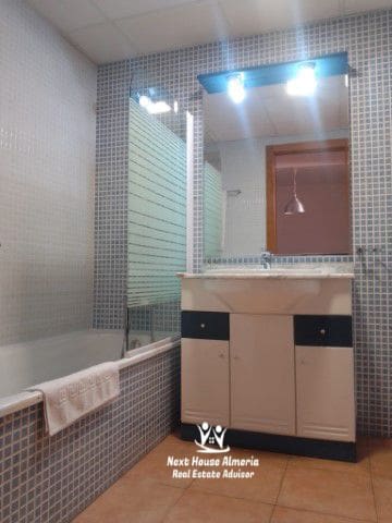 2 bedroom Apartment for sale in Aguilas with garage - € 120,000 (Ref: 8940704)