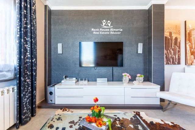 4 Zimmer Villa zu verkaufen in Pulpí mit Garage - 449.000 € (Ref: 8975967)