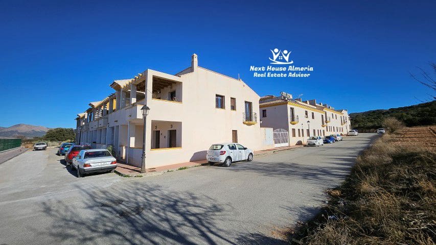 2 soveværelse Lejlighed til salg i Chirivel - € 65.000 (Ref: 9001801)