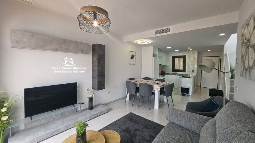 2 makuuhuone Kattohuoneisto myytävänä paikassa San Juan de los Terreros - 210 000 € (Ref: 9001803)