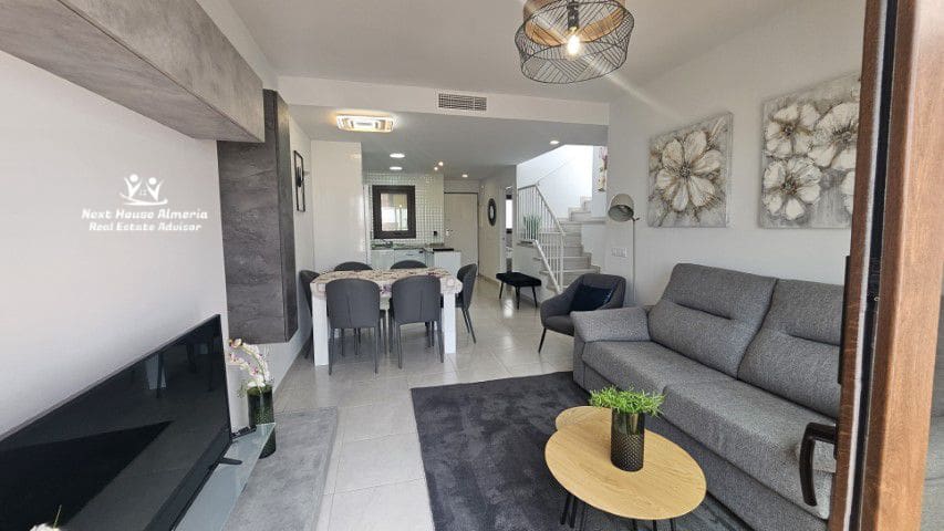 2 makuuhuone Kattohuoneisto myytävänä paikassa San Juan de los Terreros - 210 000 € (Ref: 9001803)
