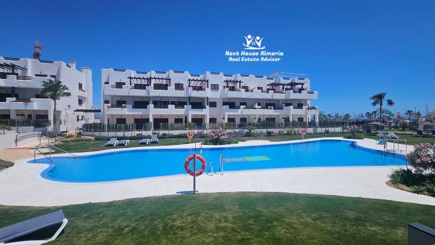 2 makuuhuone Kattohuoneisto myytävänä paikassa San Juan de los Terreros - 210 000 € (Ref: 9001803)