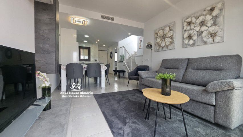 2 makuuhuone Kattohuoneisto myytävänä paikassa San Juan de los Terreros - 210 000 € (Ref: 9001803)