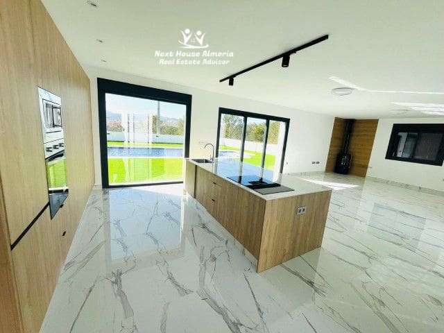 3 chambre Villa/Maison à vendre à La Parroquia - 450 000 € (Ref: 9012931)