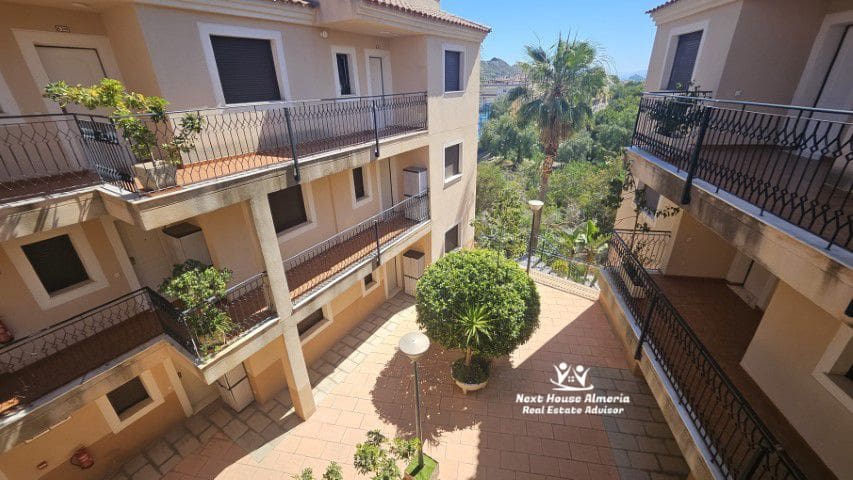 2 bedroom Penthouse for sale in Aguilas with garage - € 138,000 (Ref: 9018483)