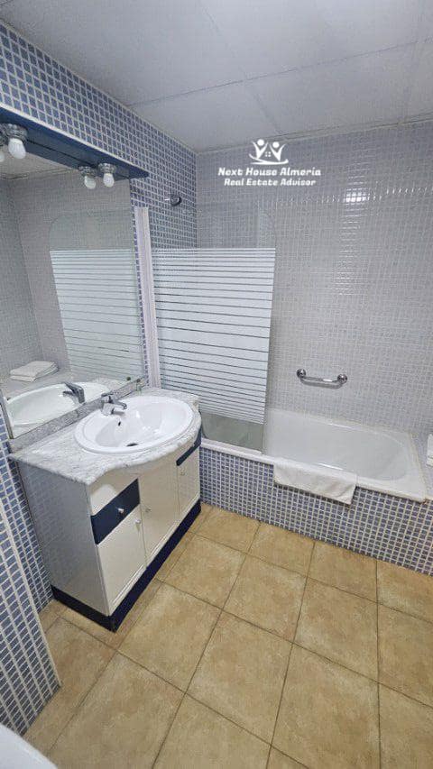 2 bedroom Apartment for sale in Aguilas with garage - € 123,000 (Ref: 9018484)