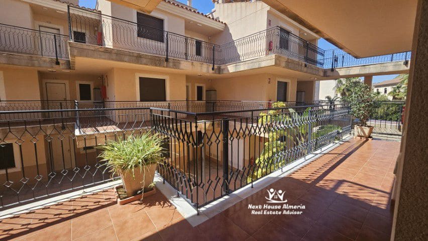 2 bedroom Apartment for sale in Aguilas with garage - € 125,000 (Ref: 9078353)