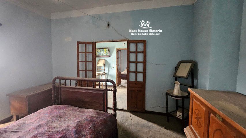 9 sypialnia Dom na sprzedaż w Cullar - 89 000 € (Ref: 9091948)