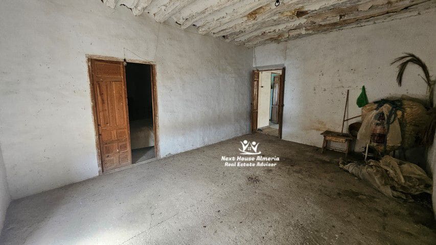 9 sypialnia Dom na sprzedaż w Cullar - 89 000 € (Ref: 9091948)