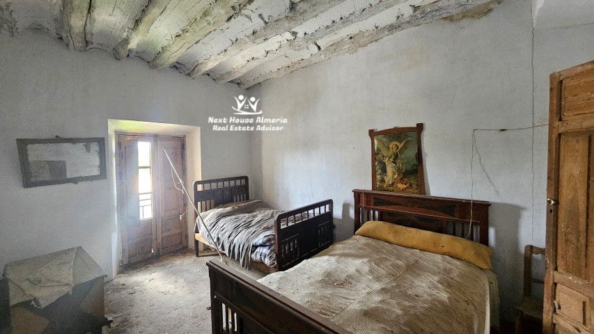 9 sypialnia Dom na sprzedaż w Cullar - 89 000 € (Ref: 9091948)