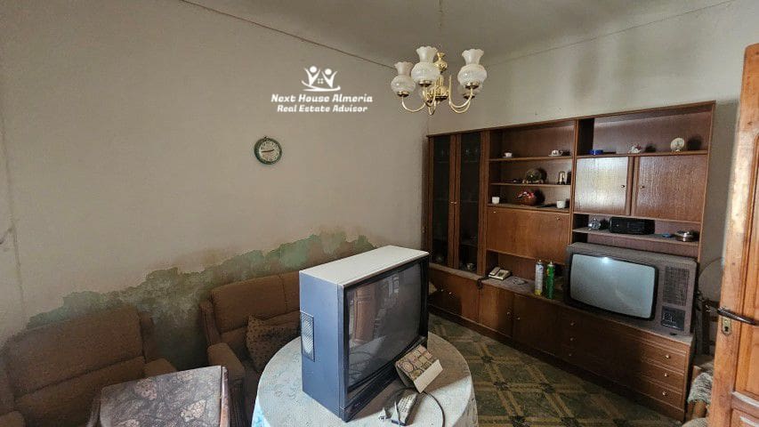 9 sypialnia Dom na sprzedaż w Cullar - 89 000 € (Ref: 9091948)