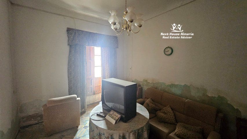 9 sypialnia Dom na sprzedaż w Cullar - 89 000 € (Ref: 9091948)