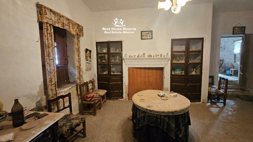 9 sypialnia Dom na sprzedaż w Cullar - 89 000 € (Ref: 9091948)