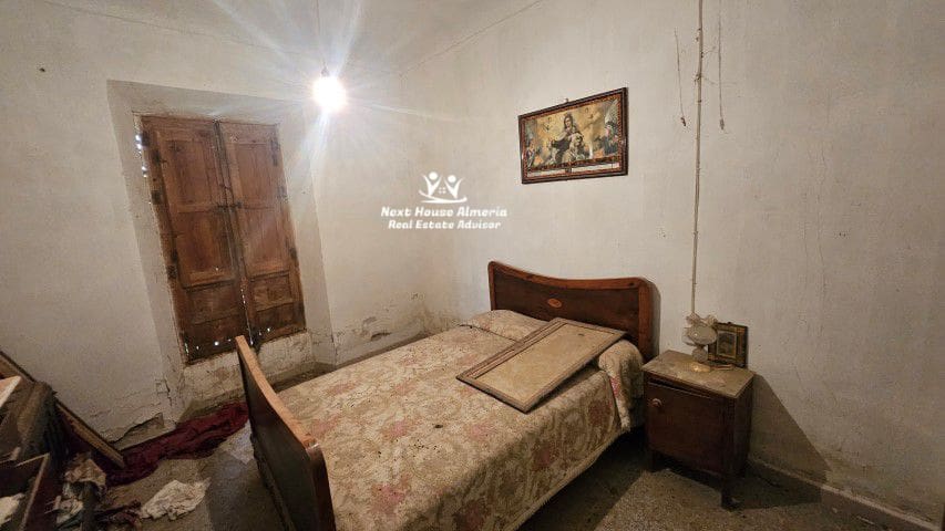 9 sypialnia Dom na sprzedaż w Cullar - 89 000 € (Ref: 9091948)