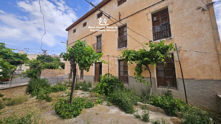 9 sypialnia Dom na sprzedaż w Cullar - 89 000 € (Ref: 9091948)