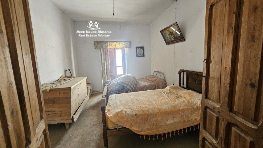 9 sypialnia Dom na sprzedaż w Cullar - 89 000 € (Ref: 9091948)