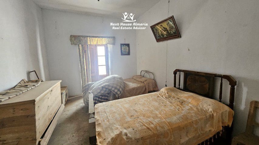 9 sypialnia Dom na sprzedaż w Cullar - 89 000 € (Ref: 9091948)