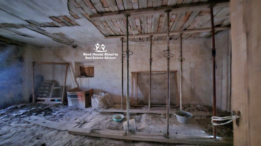 9 sypialnia Dom na sprzedaż w Cullar - 89 000 € (Ref: 9091948)