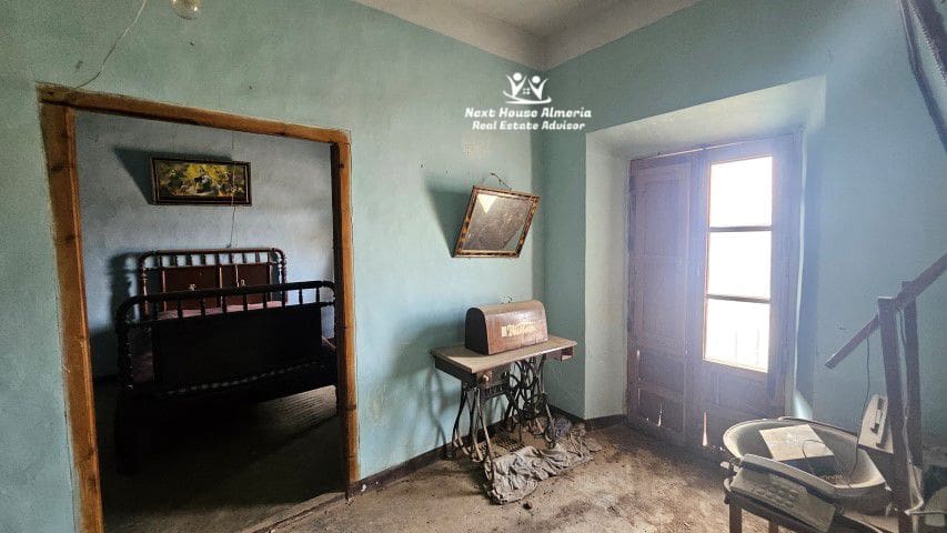 9 sypialnia Dom na sprzedaż w Cullar - 89 000 € (Ref: 9091948)