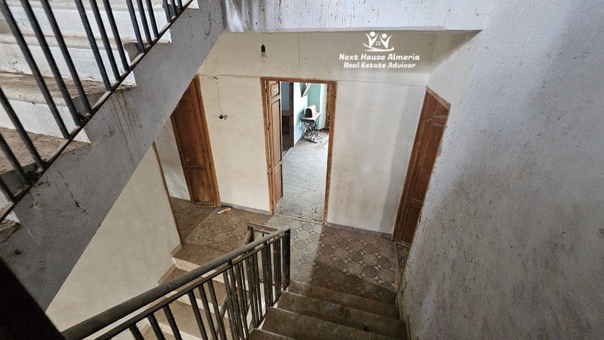 9 sypialnia Dom na sprzedaż w Cullar - 89 000 € (Ref: 9091948)