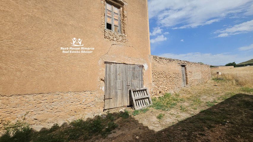 9 sypialnia Dom na sprzedaż w Cullar - 89 000 € (Ref: 9091948)