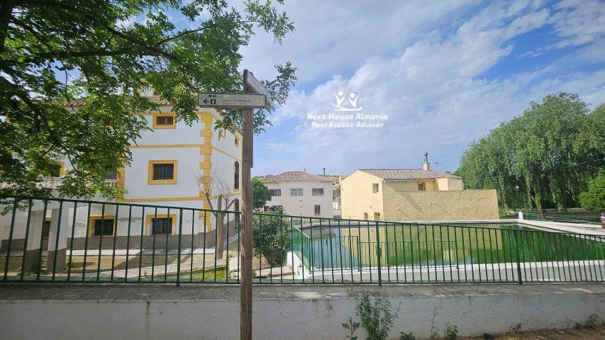 9 sypialnia Dom na sprzedaż w Cullar - 89 000 € (Ref: 9091948)