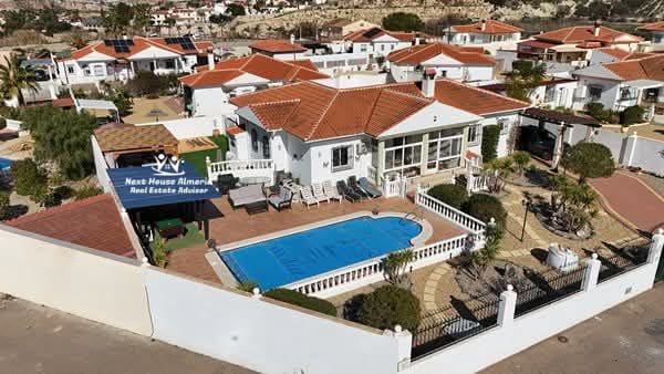 4 soveværelse Villa til salg i Arboleas - € 309.950 (Ref: 9100979)