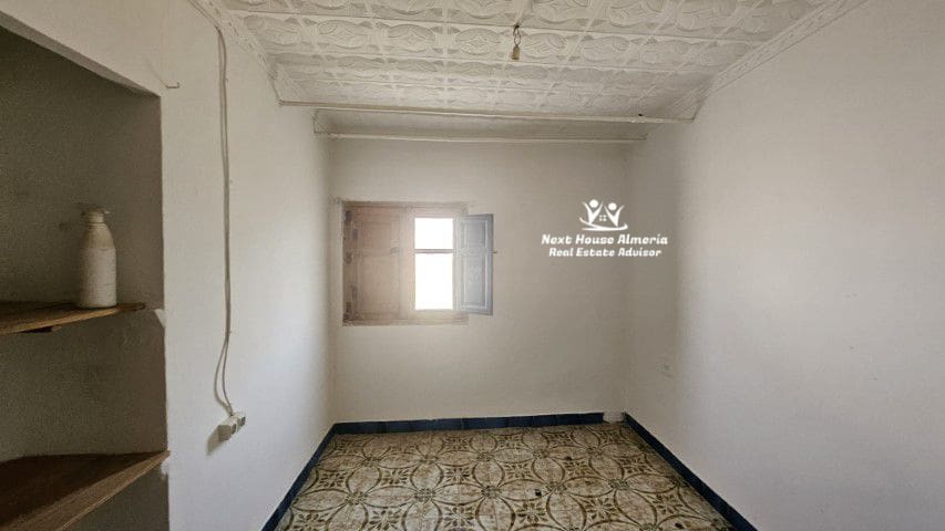 9 slaapkamer Huis te koop in Chirivel - € 175.000 (Ref: 9104908)