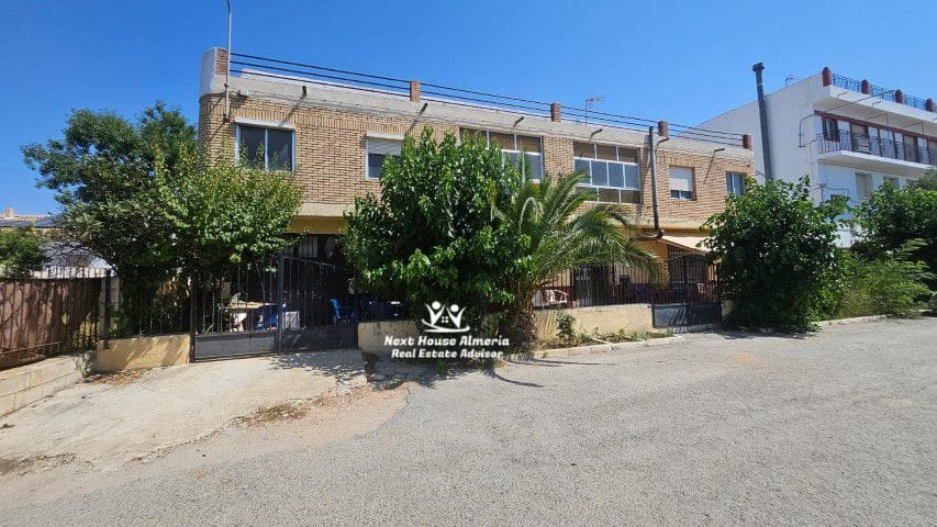 9 slaapkamer Huis te koop in Chirivel - € 175.000 (Ref: 9104908)