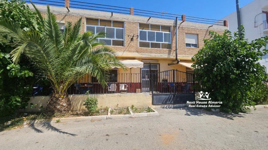 9 slaapkamer Huis te koop in Chirivel - € 175.000 (Ref: 9104908)