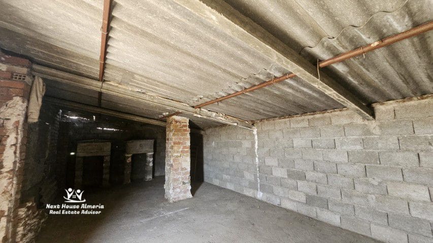 9 slaapkamer Huis te koop in Chirivel - € 175.000 (Ref: 9104908)