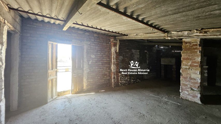 9 slaapkamer Huis te koop in Chirivel - € 175.000 (Ref: 9104908)