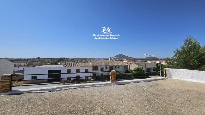 9 slaapkamer Huis te koop in Chirivel - € 175.000 (Ref: 9104908)