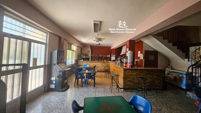 9 slaapkamer Huis te koop in Chirivel - € 175.000 (Ref: 9104908)