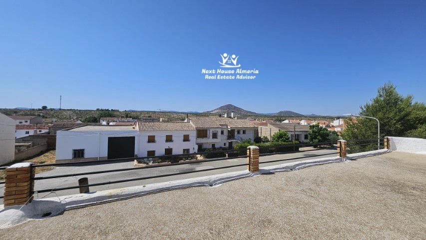 9 slaapkamer Huis te koop in Chirivel - € 175.000 (Ref: 9104908)