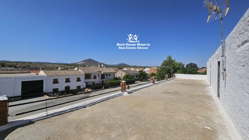 9 slaapkamer Huis te koop in Chirivel - € 175.000 (Ref: 9104908)