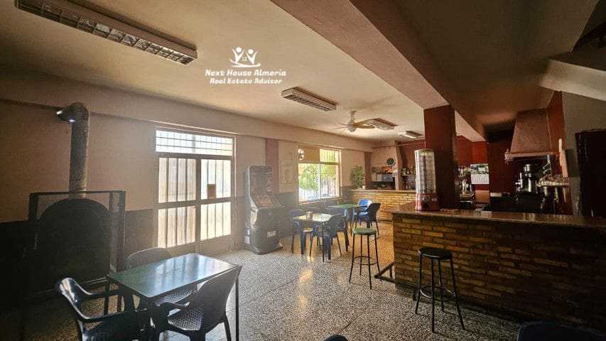 9 slaapkamer Huis te koop in Chirivel - € 175.000 (Ref: 9104908)