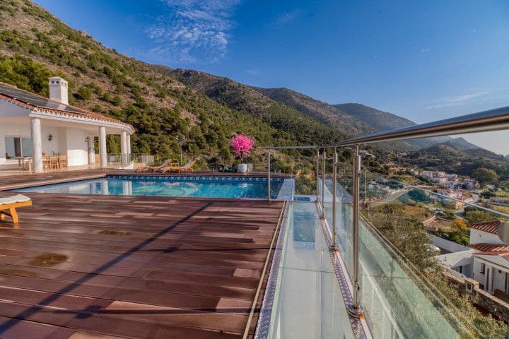 7 sypialnia Willa na sprzedaż w Valtocado - 1 900 000 € (Ref: 9109027)