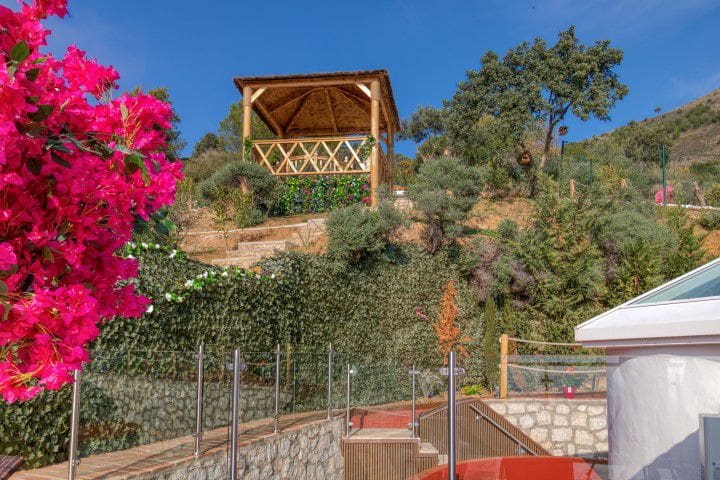 7 sypialnia Willa na sprzedaż w Valtocado - 1 900 000 € (Ref: 9109027)