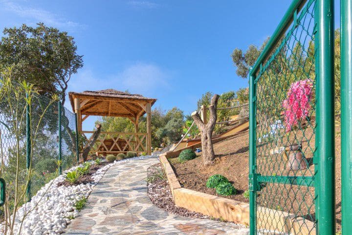 7 sypialnia Willa na sprzedaż w Valtocado - 1 900 000 € (Ref: 9109027)