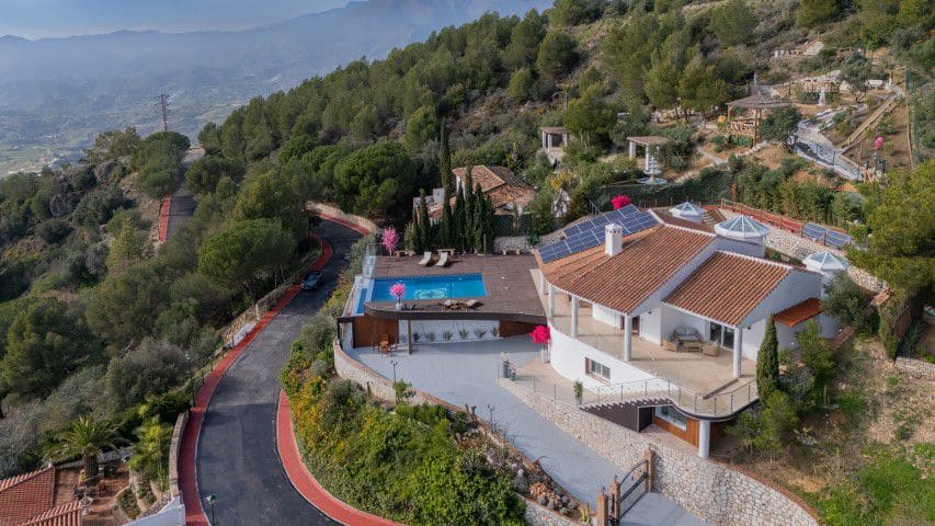 7 sypialnia Willa na sprzedaż w Valtocado - 1 900 000 € (Ref: 9109027)