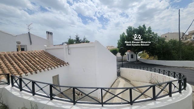 4 soveværelse Byhus til salg i Vélez-Blanco med garage - € 125.000 (Ref: 9128613)