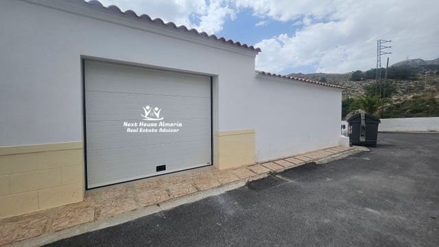 4 soveværelse Byhus til salg i Vélez-Blanco med garage - € 125.000 (Ref: 9128613)