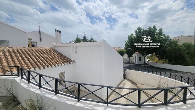 4 soveværelse Byhus til salg i Vélez-Blanco med garage - € 125.000 (Ref: 9128613)