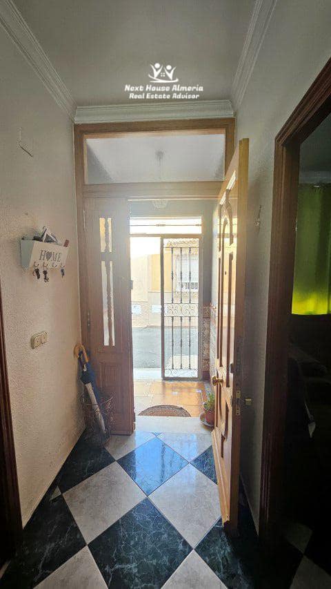 3 soveværelse Byhus til salg i Tabernas med garage - € 115.000 (Ref: 9130001)