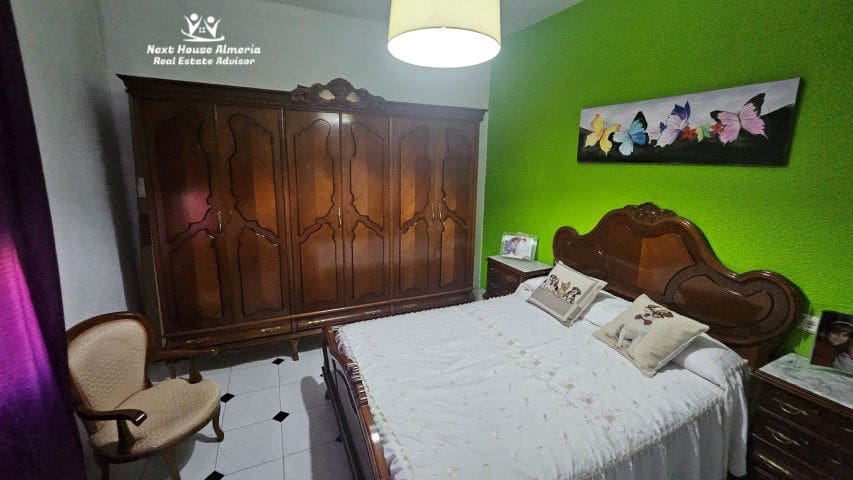 3 soveværelse Byhus til salg i Tabernas med garage - € 115.000 (Ref: 9130001)