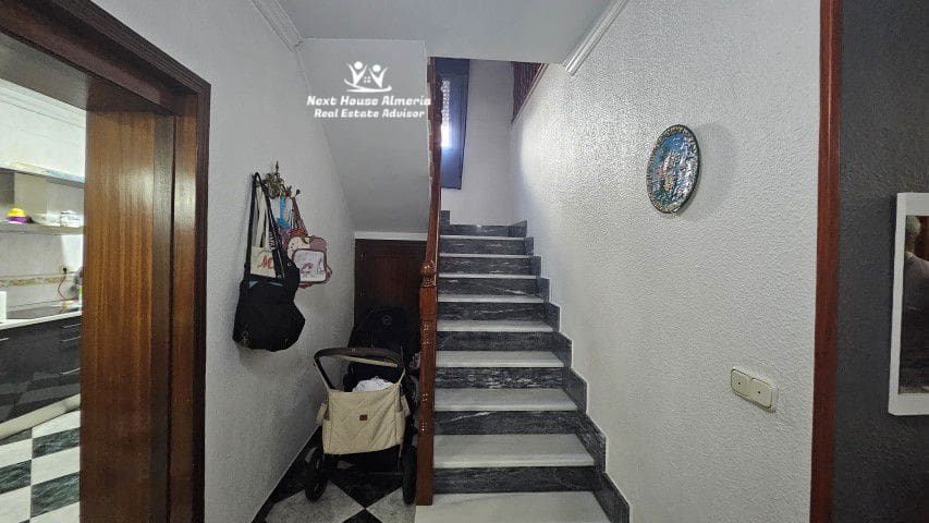 3 soveværelse Byhus til salg i Tabernas med garage - € 115.000 (Ref: 9130001)