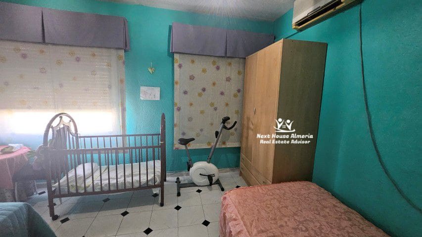 3 soveværelse Byhus til salg i Tabernas med garage - € 115.000 (Ref: 9130001)