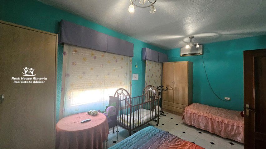 3 soveværelse Byhus til salg i Tabernas med garage - € 115.000 (Ref: 9130001)